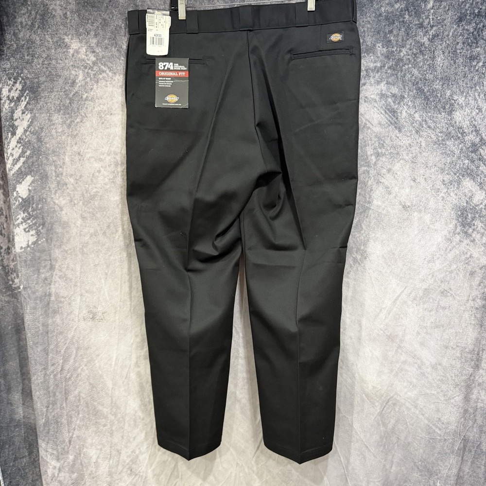 Dickies 874 Men's Work Pants 42x30 Black Original Fit Wrinkle Resistant NWT